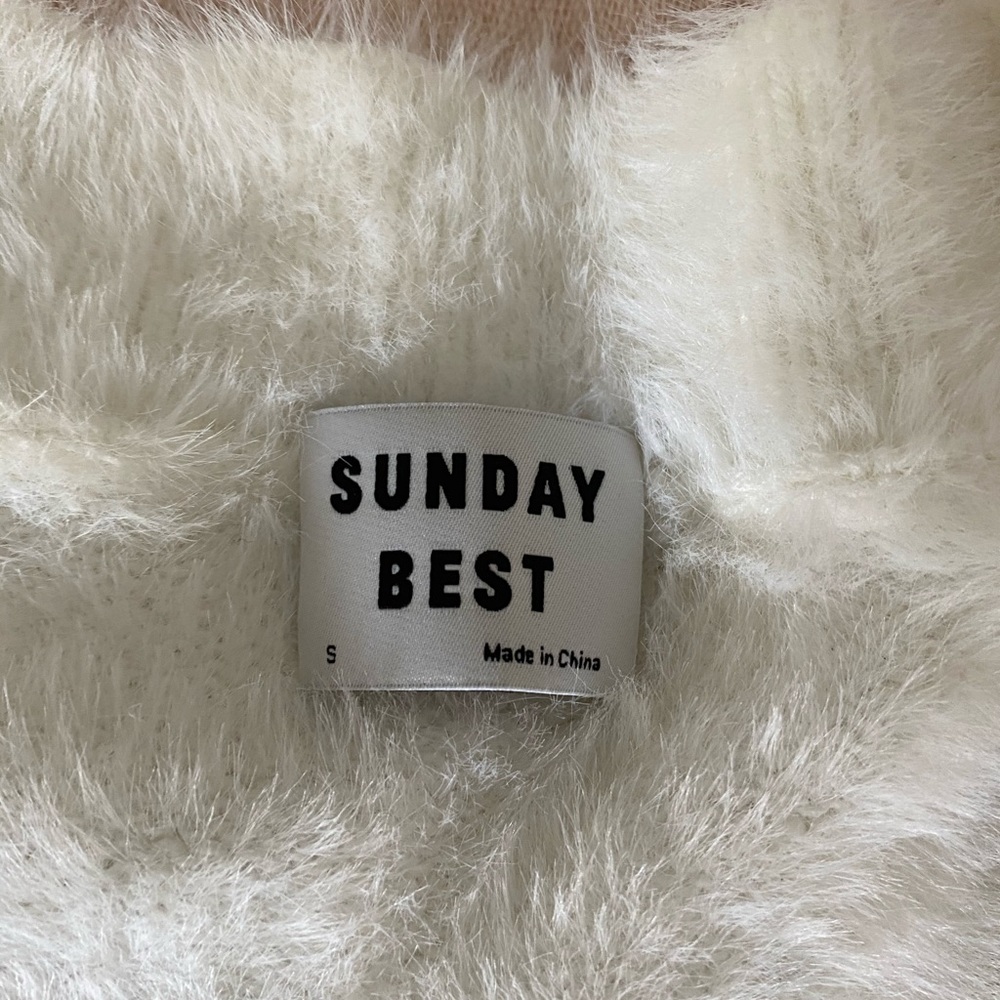 Artzia Sunday Best Crop Sweater